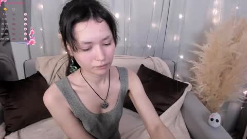 _emily__strike_ online show from January 21, 9:57 am