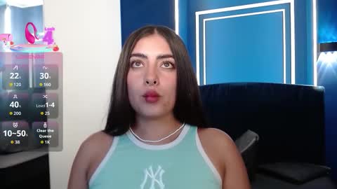 Snapshot of _emma_diamond_ chatting on October 3, 10:37 pm Emma online show from October 3, 10:37 pm