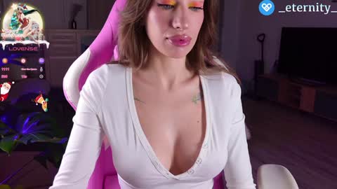 Mia  online show from January 28, 3:35 pm