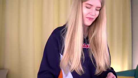 Maria online show from March 3, 4:18 am