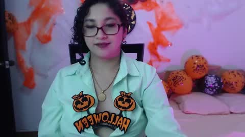 Snapshot of _gia_dior chatting on October 10, 3:00 am Gia Independent model online show from October 10, 3:00 am