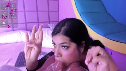 Gia online show from March 26, 5:58 pm