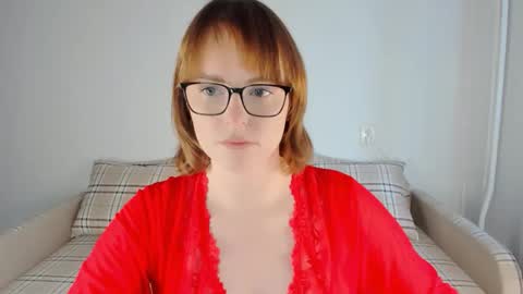 Snapshot of _gingermean_ chatting on October 1, 7:35 am GingerMean online show from October 1, 7:35 am