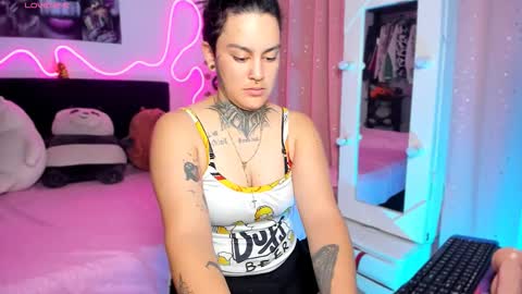 LEEP  online show from November 3, 1:53 am