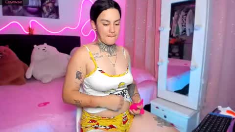 LEEP  online show from October 31, 10:14 pm