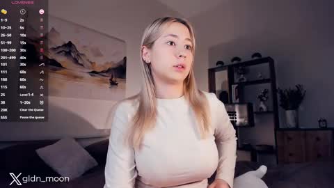 Snapshot of _golden_moon_ chatting on February 13, 8:13 pm Rina online show from February 13, 8:13 pm