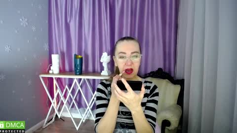 Snapshot of _greybunny_ chatting on January 30, 8:54 am _greybunny_ online show from January 30, 8:54 am
