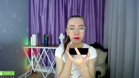Snapshot of _greybunny_ chatting on February 11, 8:15 am _greybunny_ online show from February 11, 8:15 am