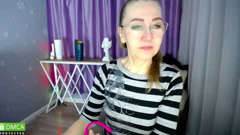 Snapshot of _greybunny_ chatting on March 6, 8:30 am _greybunny_ online show from March 6, 8:30 am
