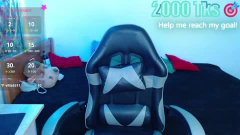 Gwen online show from April 4, 7:40 am