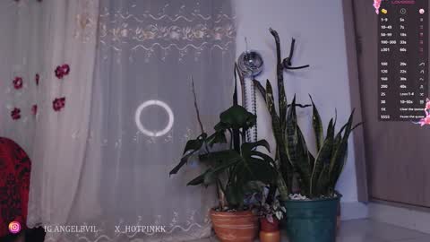 Jenn  online show from March 8, 5:44 am