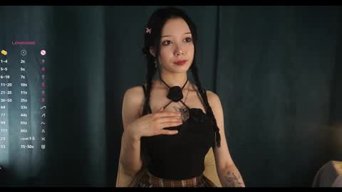 you Mia online show from May 18, 1:06 pm