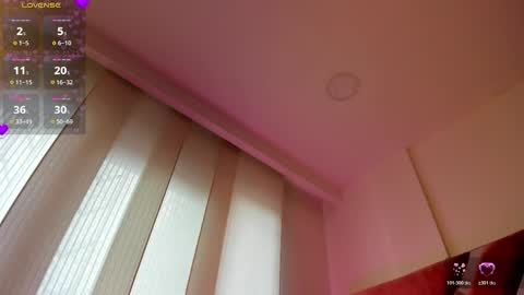 Jasmine online show from April 7, 1:57 pm