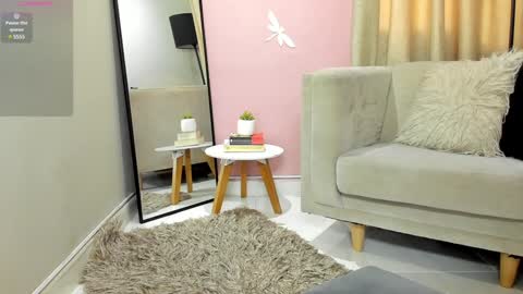 Snapshot of _jireh33_ chatting on January 12, 5:54 pm online show from January 12, 5:54 pm
