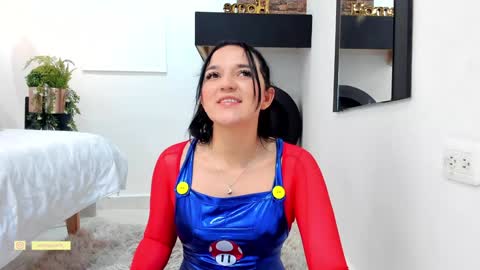 Snapshot of _jireh33_ chatting on January 7, 7:28 pm online show from January 7, 7:28 pm