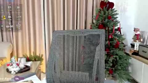 _joliie_ online show from November 29, 7:40 pm