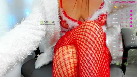 _justcallme_ online show from December 25, 7:56 pm