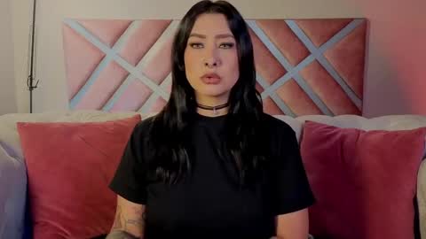kelly online show from May 25, 12:48 pm