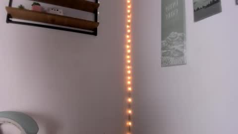 kelly online show from September 20, 12:32 am