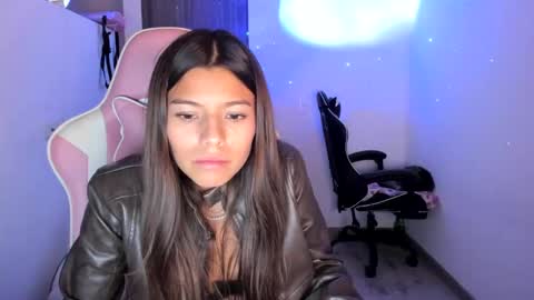 Snapshot of _khloe_sweet chatting on September 18, 12:20 am khloe sweet online show from September 18, 12:20 am