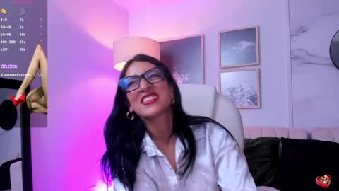 Snapshot of _kiramoon__ chatting on December 19, 8:23 pm Kiraaaa 0 online show from December 19, 8:23 pm