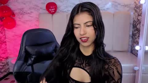 Hi Stream 300pm to 900pm online show from February 18, 1:43 pm