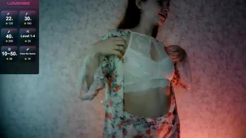 _kylle_ online show from September 28, 2:55 pm