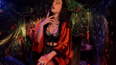 Lady Luna online show from November 15, 1:06 am