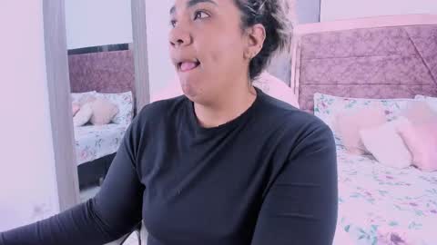 NAILHA SAJANI  online show from February 13, 12:00 pm