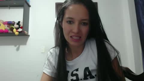 Lauren 3 online show from September 20, 6:45 am