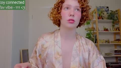 Snapshot of _lightmyfire chatting on October 5, 6:07 am Salome   Lovense always on from 5 tk   My content and your custom requests  online show from October 5, 6:07 am