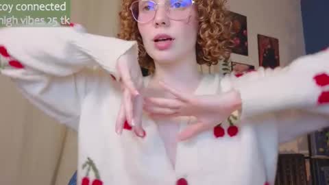 Snapshot of _lightmyfire chatting on February 14, 6:08 pm Salome   Lovense always on from 5 tk   My content and your custom requests  online show from February 14, 6:08 pm