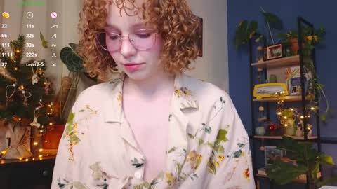 Snapshot of _lightmyfire chatting on December 23, 3:55 pm Salome   Lovense always on from 5 tk   My content and your custom requests  online show from December 23, 3:55 pm