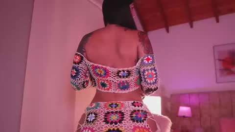 Lissana online show from November 30, 9:19 pm