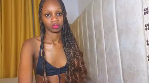 Littlevenus online show from November 22, 11:51 pm