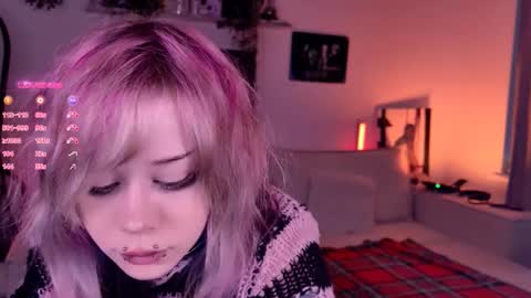 Lolly online show from November 20, 10:38 am