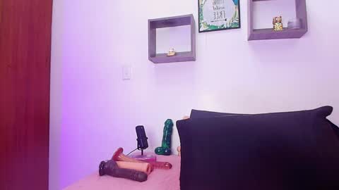 Lorrayne online show from January 25, 11:46 am