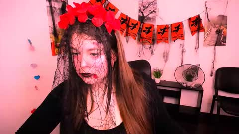 Snapshot of _lovely_mary chatting on October 30, 11:00 am Mary online show from October 30, 11:00 am