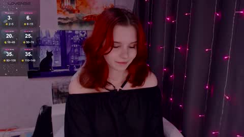 Snapshot of _lovelylu_ chatting on October 18, 6:10 pm Lu online show from October 18, 6:10 pm