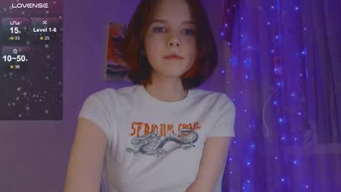 Snapshot of _lovelylu_ chatting on February 27, 6:31 pm Lu online show from February 27, 6:31 pm