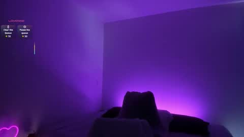 Snapshot of _lucianapalmer chatting on September 22, 3:54 pm online show from September 22, 3:54 pm