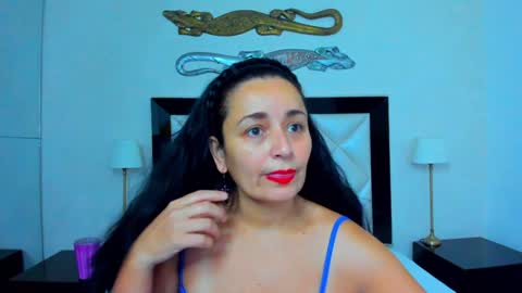 Snapshot of _luna__sweet_ chatting on January 19, 3:18 am luna sweet online show from January 19, 3:18 am