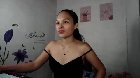 _m1ssj3n online show from May 25, 11:09 am