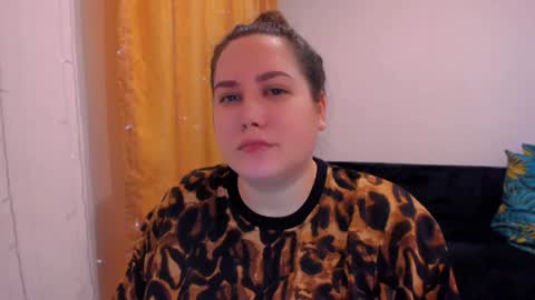 Snapshot of _madalexa_ chatting on February 4, 3:26 pm Alexa online show from February 4, 3:26 pm