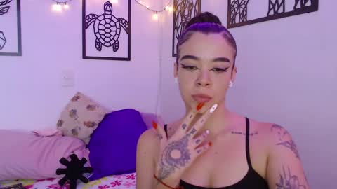 Snapshot of _marcela_wi chatting on January 21, 10:19 pm Marce online show from January 21, 10:19 pm