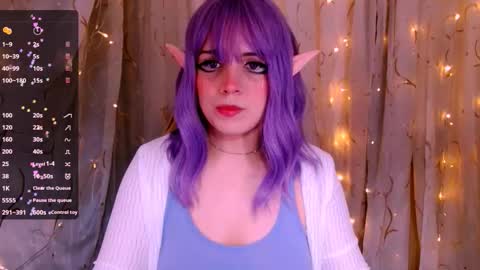 Snapshot of _marcelline_ chatting on October 20, 9:01 am Kira online show from October 20, 9:01 am