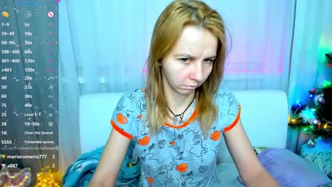 Snapshot of _mari_so chatting on January 15, 1:56 am Scarlett online show from January 15, 1:56 am