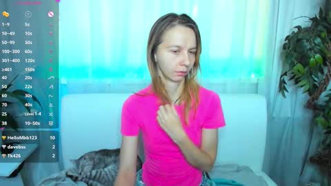 Snapshot of _mari_so chatting on October 6, 9:04 am Scarlett online show from October 6, 9:04 am
