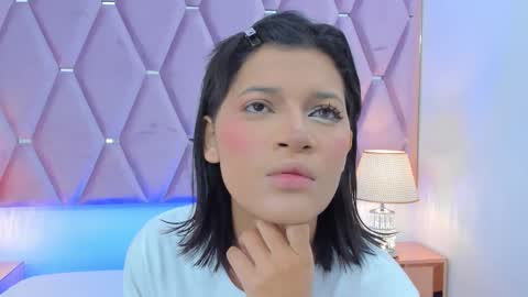 Nahayo  online show from November 14, 12:05 pm