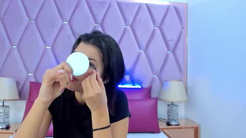 Nahayo  online show from November 13, 12:04 pm